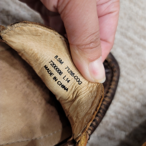 Frye Women's Moccasin Shoes - Picture 10 of 10